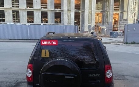 Chevrolet Niva I рестайлинг, 2013 год, 600 000 рублей, 2 фотография