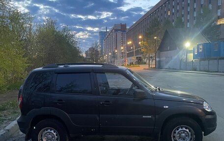 Chevrolet Niva I рестайлинг, 2013 год, 600 000 рублей, 4 фотография