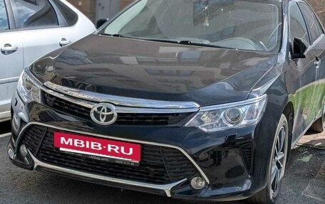 Toyota Camry, 2016 год, 2 200 000 рублей, 5 фотография