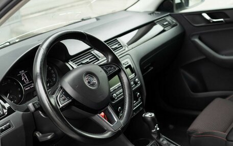 Skoda Rapid I, 2015 год, 900 000 рублей, 11 фотография