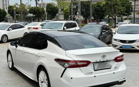 Toyota Camry, 2020 год, 2 015 000 рублей, 8 фотография