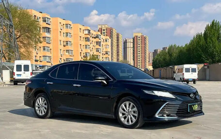 Toyota Camry, 2021 год, 1 980 000 рублей, 3 фотография