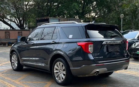 Ford Explorer VI, 2022 год, 2 690 013 рублей, 7 фотография
