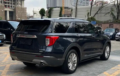 Ford Explorer VI, 2022 год, 2 690 013 рублей, 10 фотография