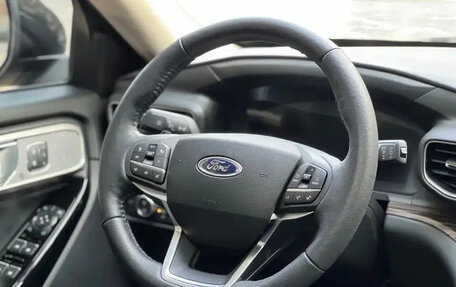Ford Explorer VI, 2022 год, 2 690 013 рублей, 13 фотография