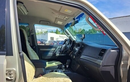 Mitsubishi Pajero IV, 2012 год, 2 040 000 рублей, 13 фотография