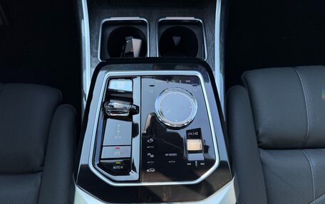 BMW 7 серия, 2022 год, 9 900 111 рублей, 11 фотография
