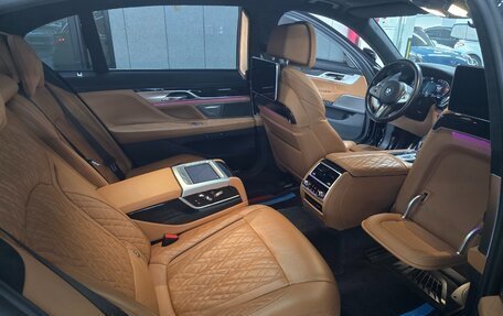 BMW 7 серия, 2022 год, 7 600 111 рублей, 10 фотография