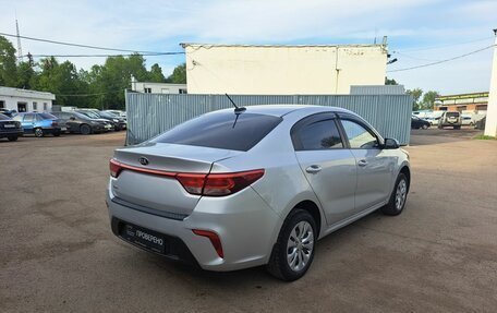 KIA Rio IV, 2017 год, 949 000 рублей, 6 фотография