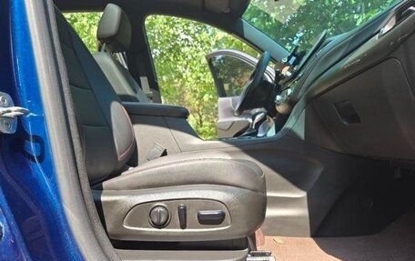 Chevrolet Equinox III, 2021 год, 2 300 300 рублей, 12 фотография