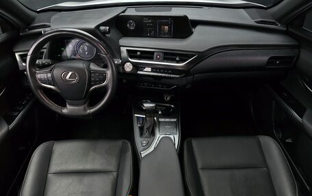 Lexus UX I, 2022 год, 2 860 000 рублей, 8 фотография