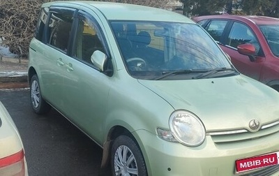 Toyota Sienta I, 2010 год, 630 000 рублей, 1 фотография