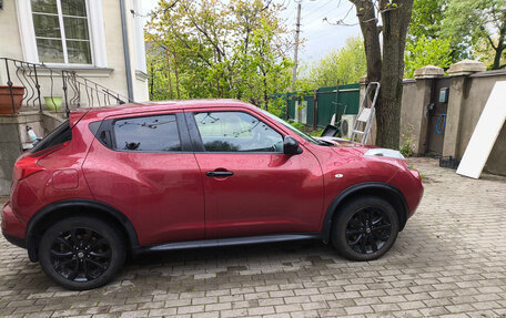 Nissan Juke II, 2011 год, 980 000 рублей, 1 фотография