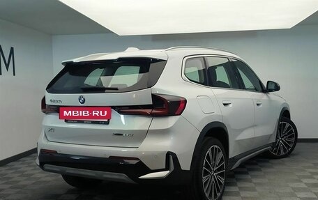 BMW X1, 2024 год, 5 800 000 рублей, 3 фотография