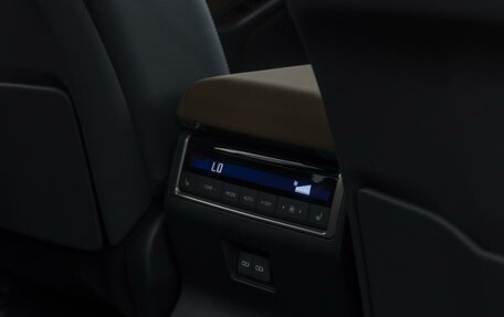 Lexus GX, 2024 год, 15 200 000 рублей, 17 фотография