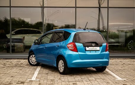 Honda Fit III, 2010 год, 750 000 рублей, 6 фотография