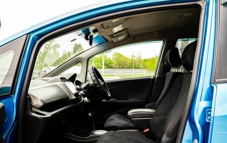 Honda Fit III, 2010 год, 750 000 рублей, 12 фотография