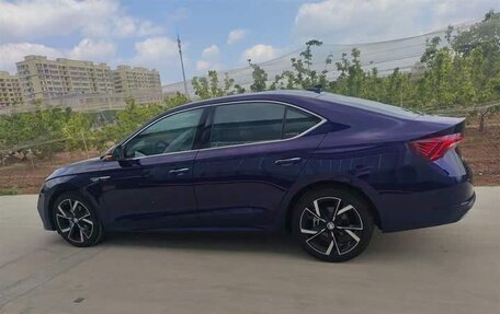 Skoda Octavia IV, 2022 год, 1 817 000 рублей, 4 фотография