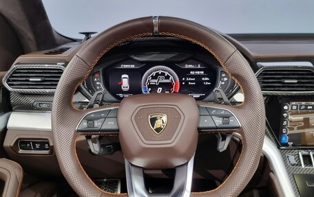 Lamborghini Urus I, 2021 год, 22 830 000 рублей, 17 фотография