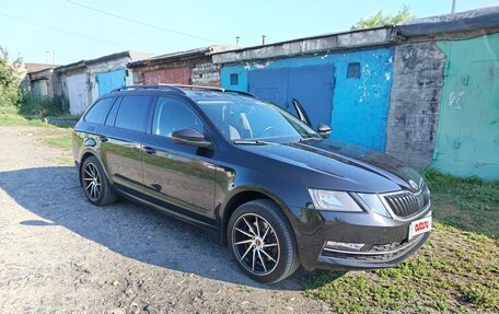 Skoda Octavia, 2017 год, 1 850 000 рублей, 2 фотография