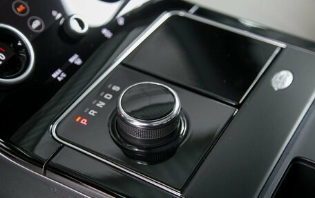 Land Rover Range Rover Velar I, 2017 год, 3 490 000 рублей, 19 фотография
