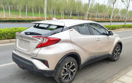 Toyota C-HR I рестайлинг, 2020 год, 1 500 000 рублей, 5 фотография