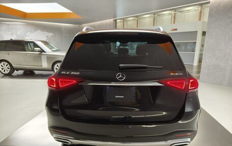 Mercedes-Benz GLE, 2023 год, 6 300 000 рублей, 5 фотография