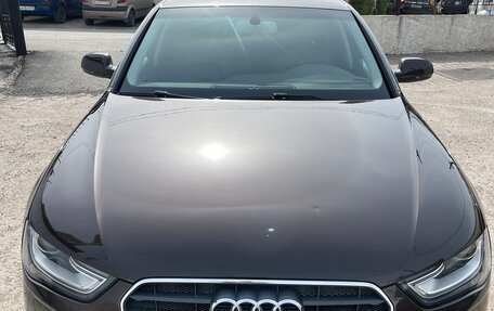 Audi A4, 2015 год, 1 760 000 рублей, 4 фотография