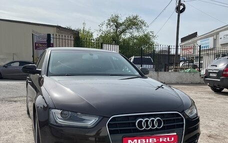 Audi A4, 2015 год, 1 760 000 рублей, 3 фотография