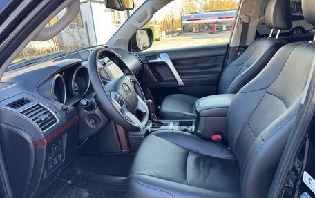 Toyota Land Cruiser Prado 150 рестайлинг 2, 2014 год, 3 150 000 рублей, 10 фотография