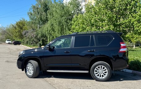 Toyota Land Cruiser Prado 150 рестайлинг 2, 2014 год, 3 150 000 рублей, 5 фотография