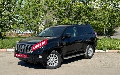 Toyota Land Cruiser Prado 150 рестайлинг 2, 2014 год, 3 150 000 рублей, 8 фотография