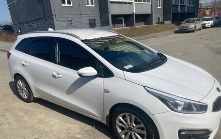 KIA cee'd III, 2018 год, 1 350 000 рублей, 2 фотография