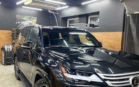 Lexus LX, 2024 год, 17 000 000 рублей, 8 фотография