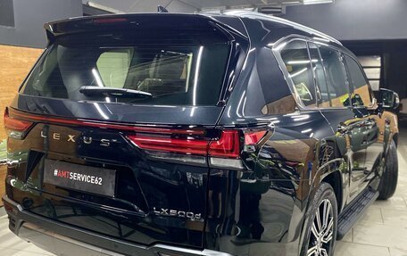 Lexus LX, 2024 год, 17 000 000 рублей, 5 фотография