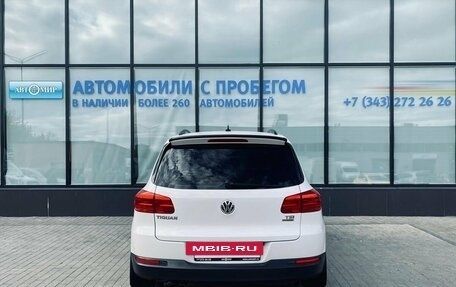 Volkswagen Tiguan I, 2011 год, 1 055 000 рублей, 4 фотография