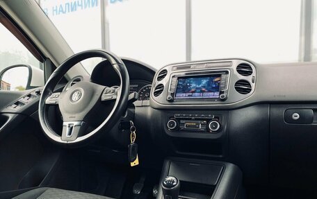 Volkswagen Tiguan I, 2011 год, 1 055 000 рублей, 12 фотография