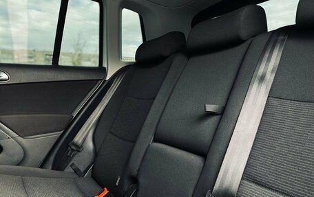 Volkswagen Tiguan I, 2011 год, 1 055 000 рублей, 18 фотография