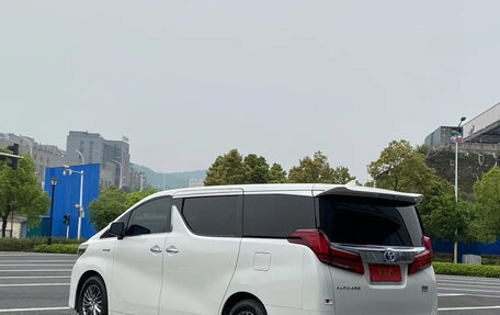 Toyota Alphard III, 2022 год, 9 055 000 рублей, 2 фотография