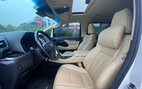 Toyota Alphard III, 2022 год, 9 055 000 рублей, 4 фотография