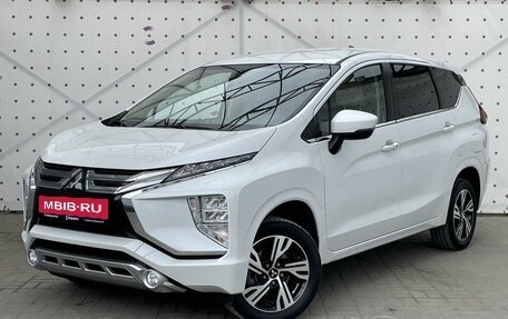 Mitsubishi Xpander, 2022 год, 2 000 000 рублей, 1 фотография
