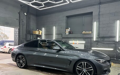 BMW 4 серия, 2018 год, 3 799 000 рублей, 7 фотография