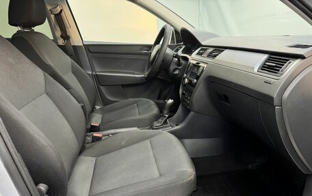 Skoda Rapid I, 2017 год, 1 340 000 рублей, 12 фотография