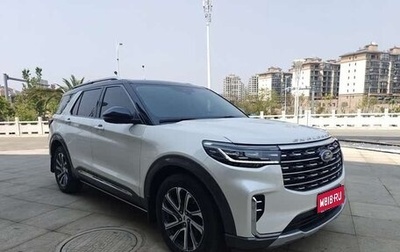 Ford Explorer VI, 2022 год, 3 940 000 рублей, 1 фотография