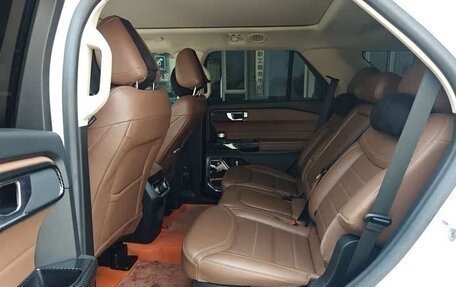 Ford Explorer VI, 2022 год, 3 940 000 рублей, 10 фотография