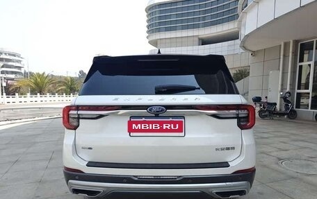Ford Explorer VI, 2022 год, 3 940 000 рублей, 5 фотография