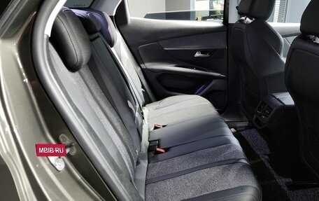 Peugeot 3008 II, 2020 год, 1 680 000 рублей, 13 фотография