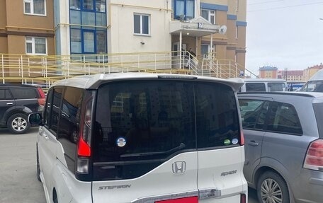 Honda Stepwgn IV, 2019 год, 2 250 000 рублей, 3 фотография