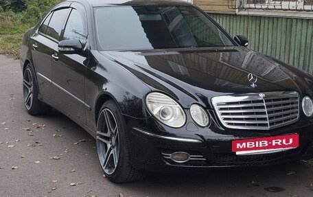Mercedes-Benz E-Класс, 2006 год, 850 000 рублей, 3 фотография