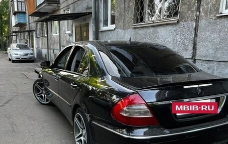 Mercedes-Benz E-Класс, 2006 год, 850 000 рублей, 2 фотография